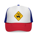 YIELD TO CATS - funny warning sign parody kitten lover pet owner Mesh Trucker Cap