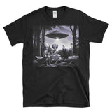 ALIEN PICNIC - Black Cat UFO Sci-Fi Funny Artwork -  T-Shirt