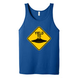 YIELD TO UFO - flying saucer alien funny warning sign parody Tank Top T-shirt