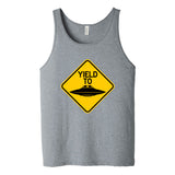YIELD TO UFO - flying saucer alien funny warning sign parody Tank Top T-shirt